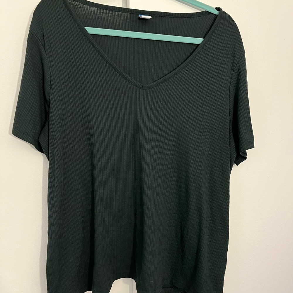 Old Navy Green Luxe Tee